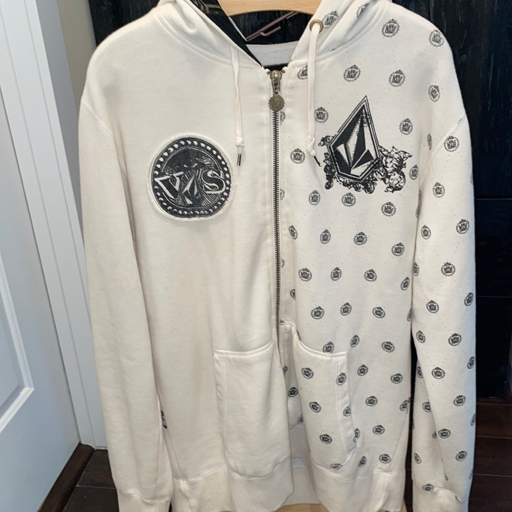 Volcom zip up hoodie